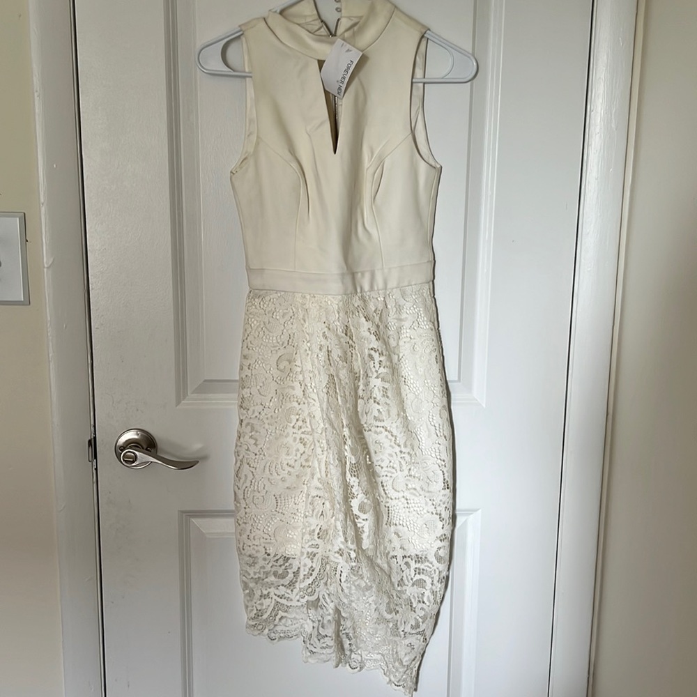 Forever new White lace dress. Size US 2